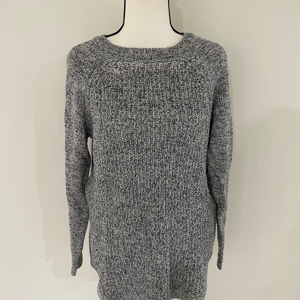 RD Style Gray Crew Neck Sweater